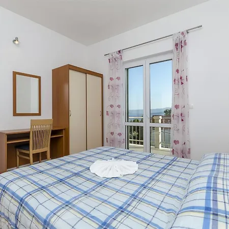 And Niko Appartement Bol