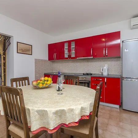 And Niko Apartament Bol